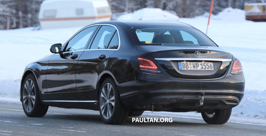 SPIED: Mercedes W205 C-Class facelift spotted testing 618425