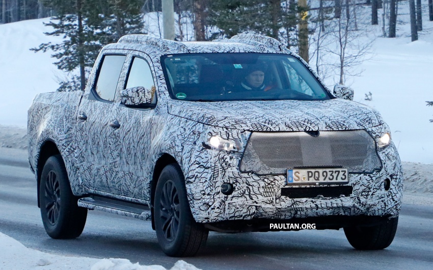 SPIED: Mercedes-Benz X-Class pick-up tackles winter 613547