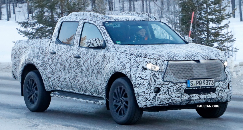 SPIED: Mercedes-Benz X-Class pick-up tackles winter 613548