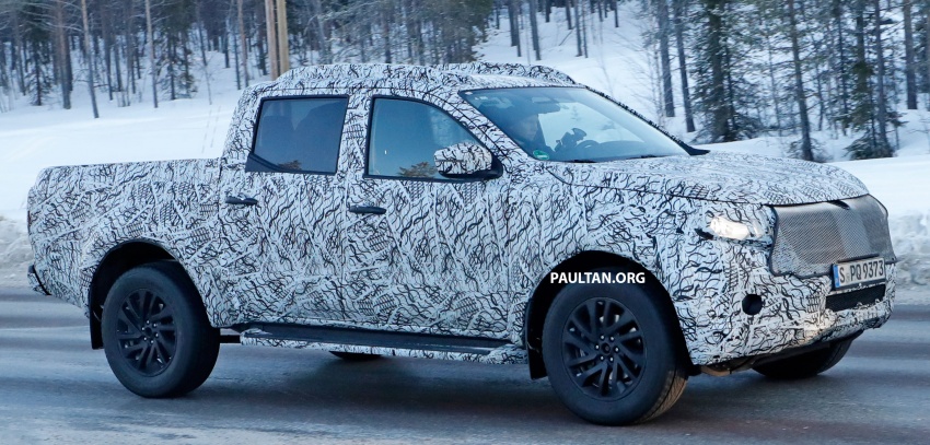 SPIED: Mercedes-Benz X-Class pick-up tackles winter 613551