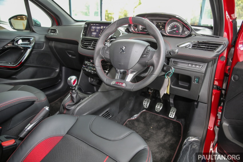 GALERI: Peugeot 208 GTi 2017 – harga belum didedah, kini 208 hp/300 Nm dan beberapa elemen digugurkan 614625