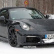 SPYSHOT: Porsche 911 coupe dan cabriolet generasi seterusnya ditemui sewaktu ujian di kawasan bersalji