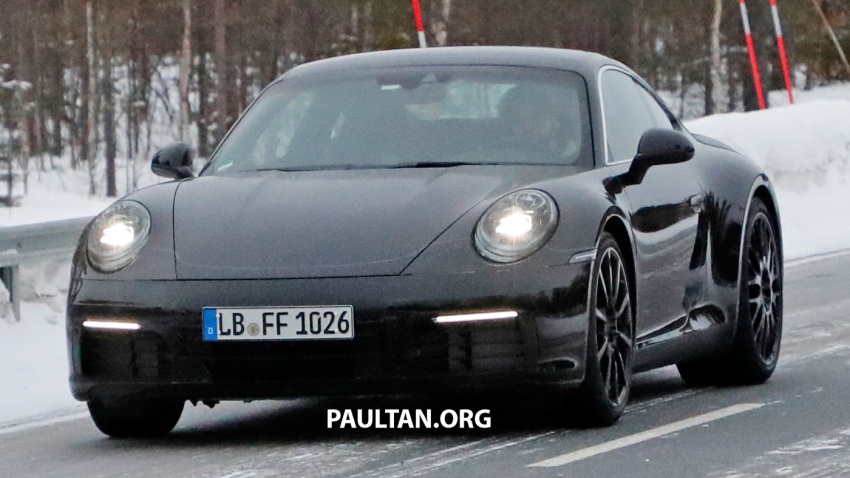 SPYSHOT: Porsche 911 coupe dan cabriolet generasi seterusnya ditemui sewaktu ujian di kawasan bersalji 611404