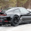 SPYSHOT: Porsche 911 coupe dan cabriolet generasi seterusnya ditemui sewaktu ujian di kawasan bersalji