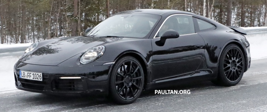 SPIED: Next-gen Porsche 911 coupe and cabrio caught 611169