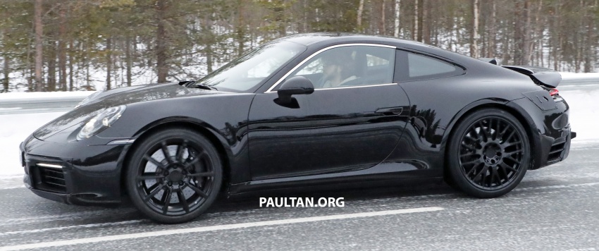 SPIED: Next-gen Porsche 911 coupe and cabrio caught 611171