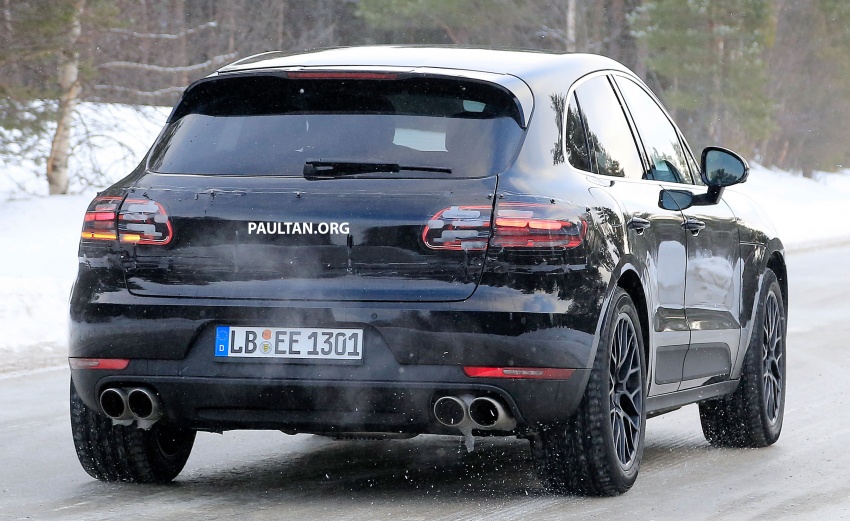 SPIED: Porsche Macan facelift undergoing winter trials 613002