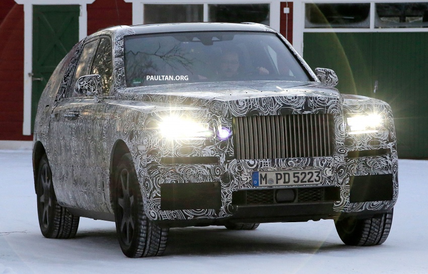 SPIED: Rolls-Royce Cullinan SUV running winter trials 613725