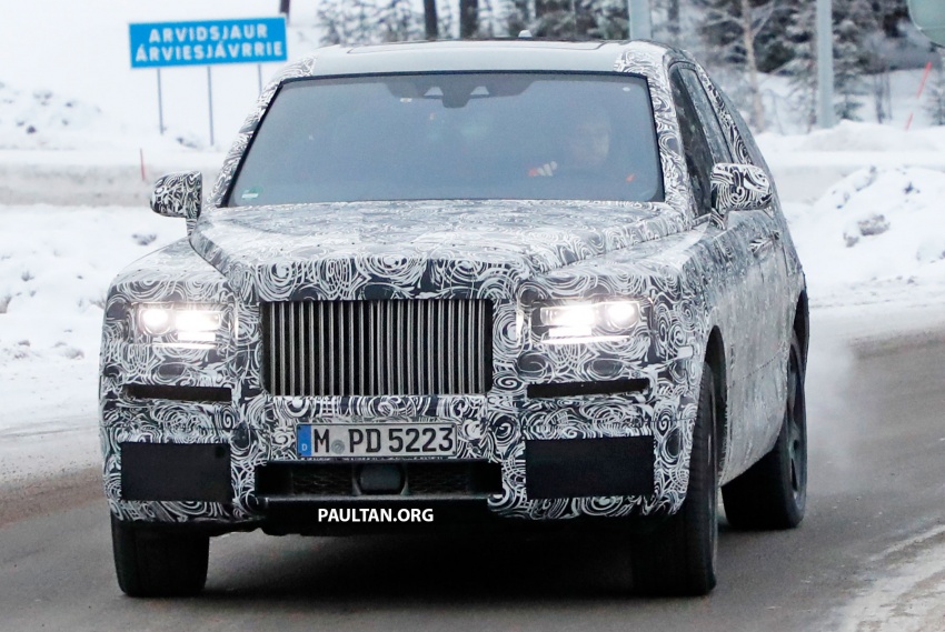 SPIED: Rolls-Royce Cullinan SUV running winter trials 613724