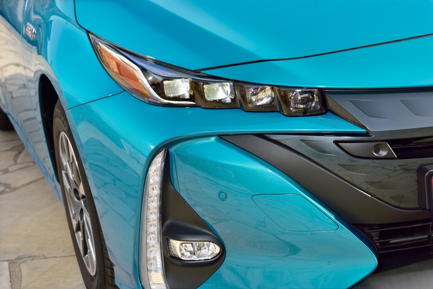 Toyota Prius Plug-in Hybrid diperkenal – lebih banyak teknologi maju, jarak pergerakan mod EV berganda 613345