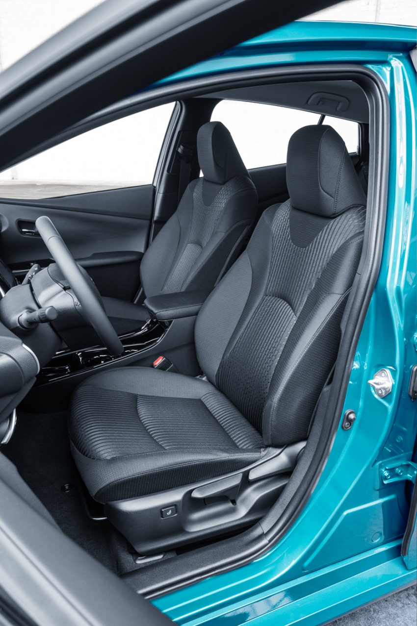 Toyota Prius Plug-in Hybrid diperkenal – lebih banyak teknologi maju, jarak pergerakan mod EV berganda 613264