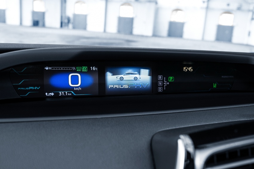 Toyota Prius Plug-in Hybrid diperkenal – lebih banyak teknologi maju, jarak pergerakan mod EV berganda 613272