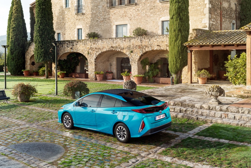 Toyota Prius Plug-in Hybrid diperkenal – lebih banyak teknologi maju, jarak pergerakan mod EV berganda 613318