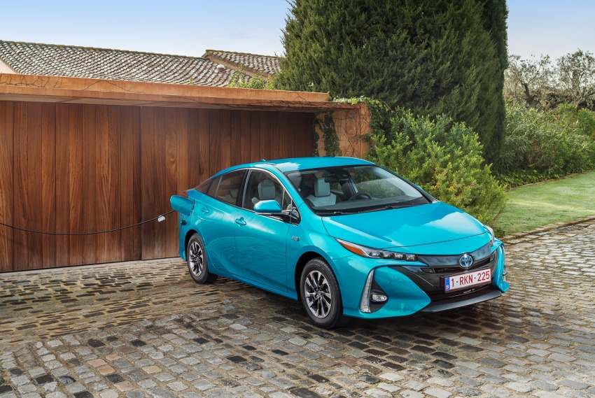 Toyota Prius Plug-in Hybrid diperkenal – lebih banyak teknologi maju, jarak pergerakan mod EV berganda 613324
