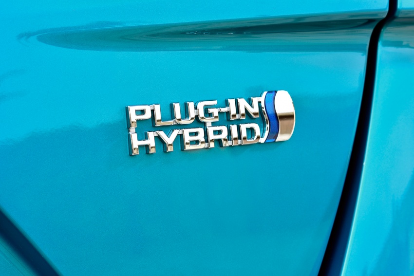 Toyota Prius Plug-in Hybrid diperkenal – lebih banyak teknologi maju, jarak pergerakan mod EV berganda 613341