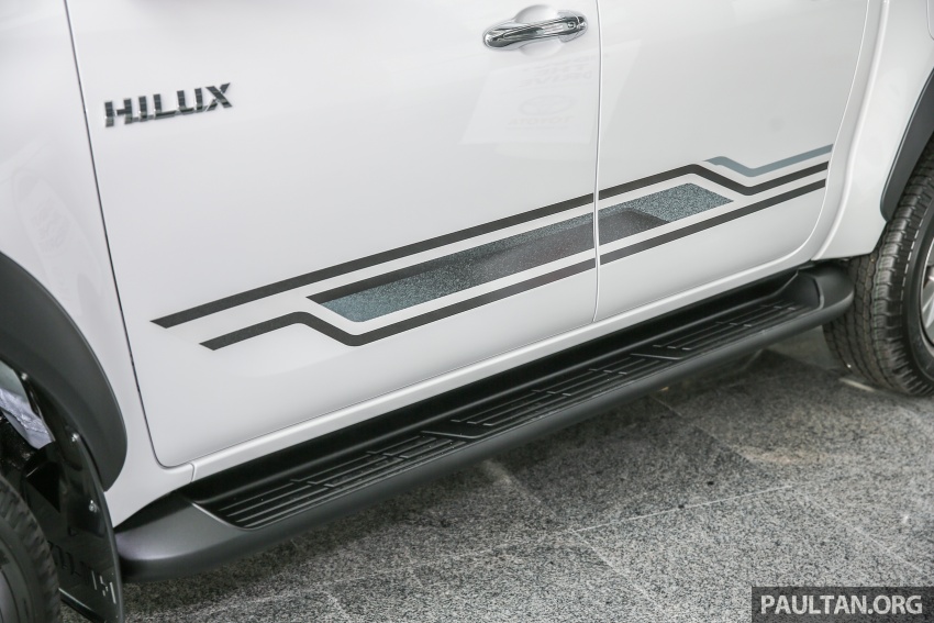 GALERI: Toyota Hilux 2.4G Edisi Terhad lebih bergaya 618039
