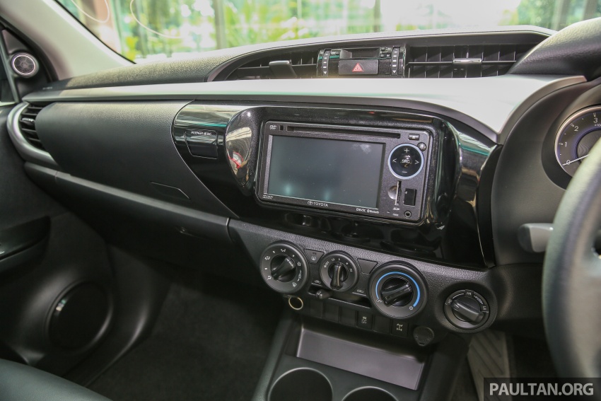 GALERI: Toyota Hilux 2.4G Edisi Terhad lebih bergaya 617996