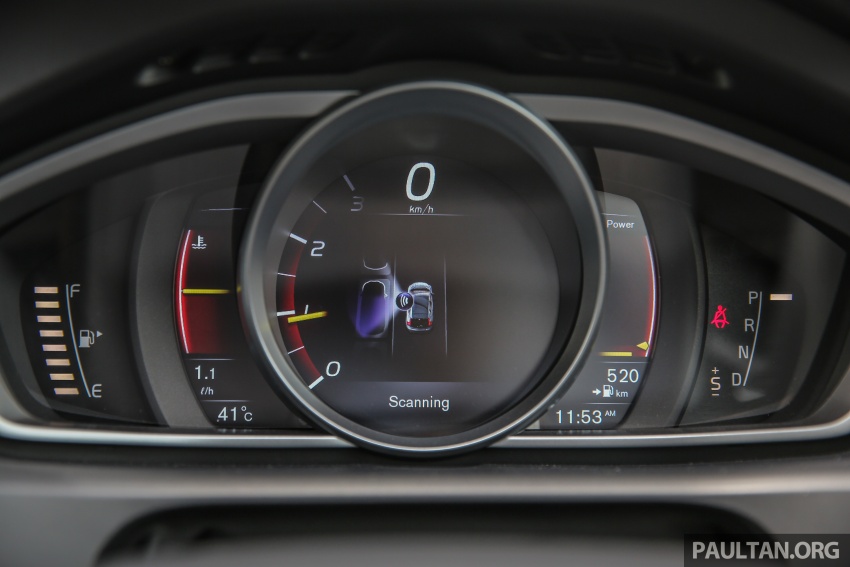 PANDU UJI: Volvo V40 T5 Drive-E – kembali dengan prestasi lebih menyengat bersama nilai lebih hebat 619054