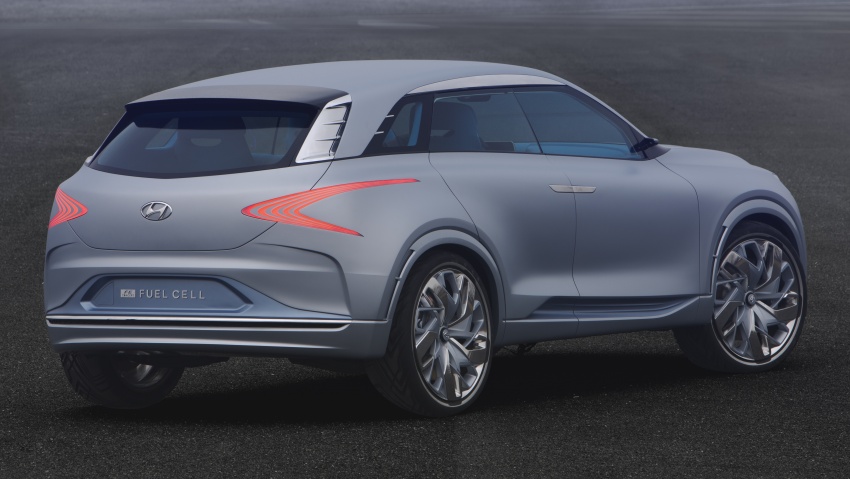 Hyundai FE Fuel Cell Concept – over 800 km of range 626224