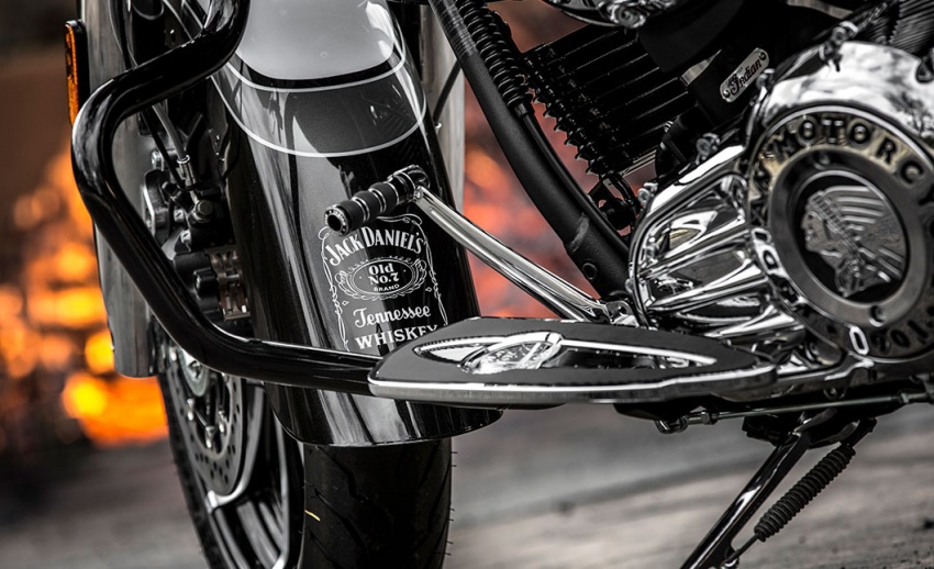 Indian Motorcycle and Jack Daniel’s whiskey team up for Indian Chieftain limited edition – only 100 units 629801