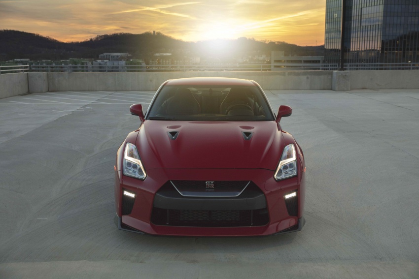 2017 Nissan GT-R Track Edition set to debut in the US Image #635581