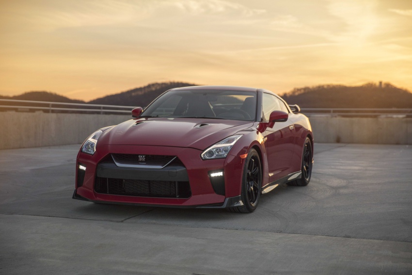 2017 Nissan GT-R Track Edition set to debut in the US Image #635578