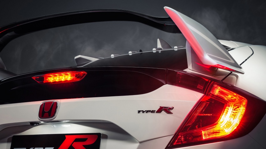 Honda Civic Type-R 2017 akhirnya didedahkan – 2.0 liter VTEC Turbo, 320 PS/400 Nm, suspensi lebih jitu 625366