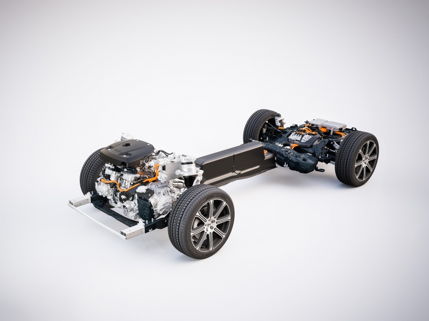 Volvo XC60 2018 didedahkan – T8 Twin Engine, 407 hp, tampil teknologi bantuan stereng elak kemalangan 626236