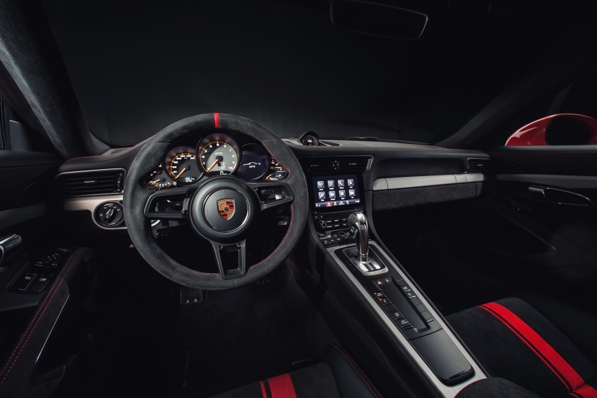 Porsche 911 GT3 kini dengan 500 hp, transmisi manual 626364