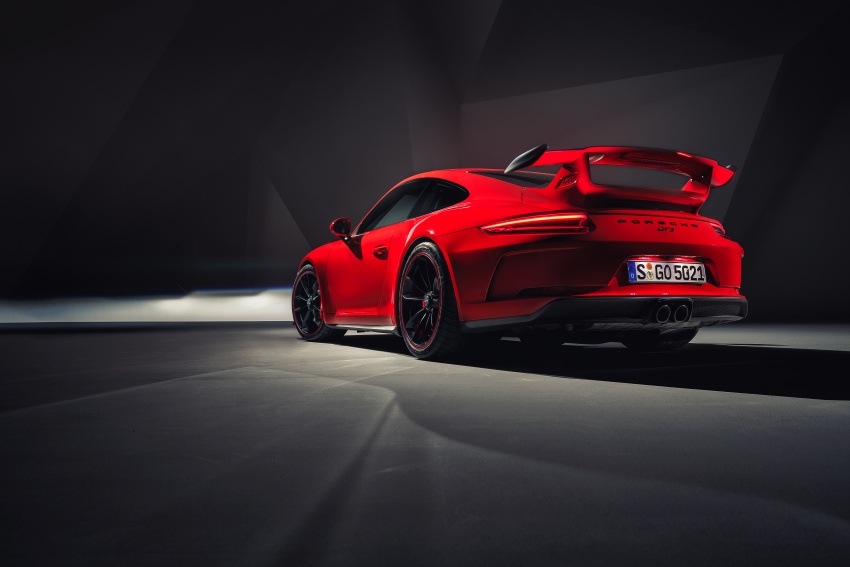 Porsche 911 GT3 now with 500 hp, manual gearbox 626057