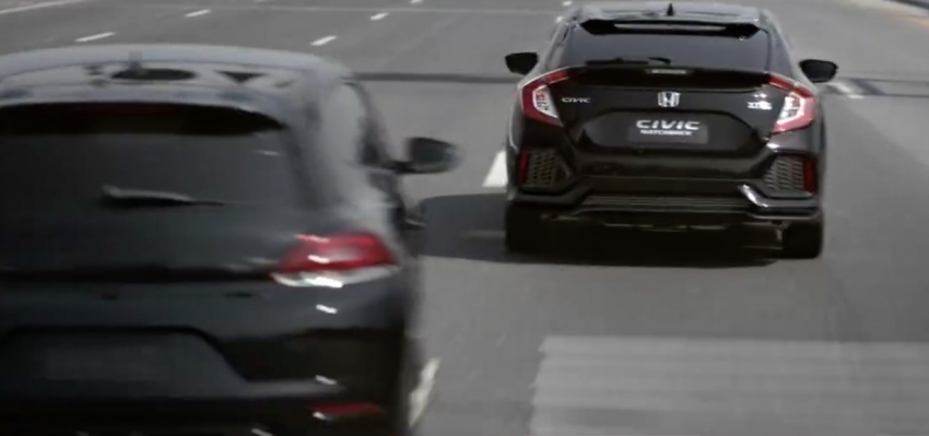 VIDEO: 2017 Honda Civic Hatchback Turbo chased by VW Scirocco in Thai ad – are they true rivals? 632545