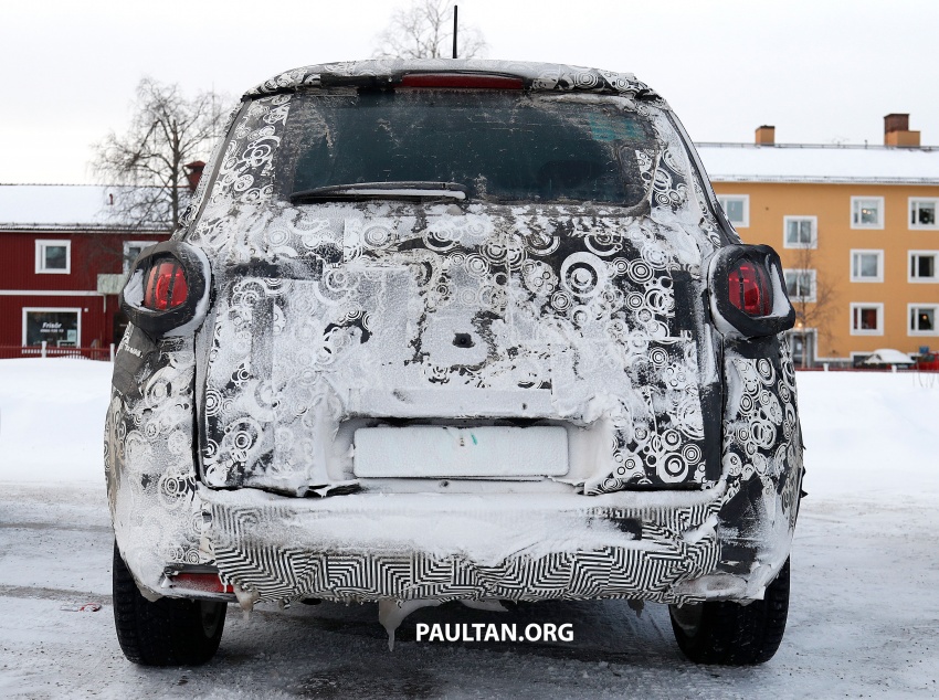 SPIED: Fiat 500L facelift undergoes cold weather trials 624864