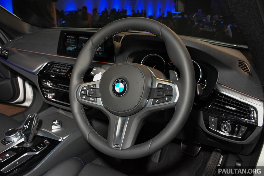 BMW 5 Series G 30 terjah pasaran Malaysia secara rasmi – 530i 2.0 liter turbo, 8-kelajuan, RM398,800 636443