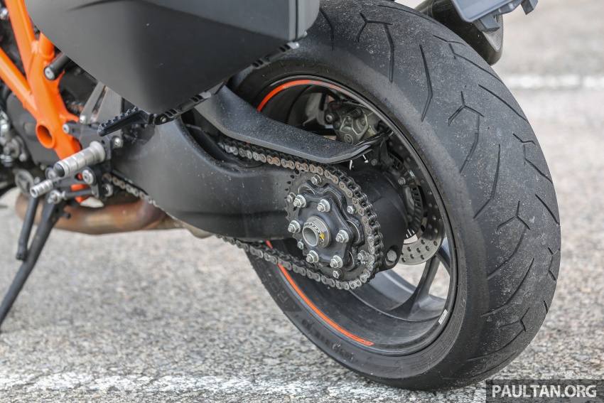 REVIEW: 2017 KTM 1290 Super Duke GT – so, what’s a nice bike like you doing with an engine like this? 635796