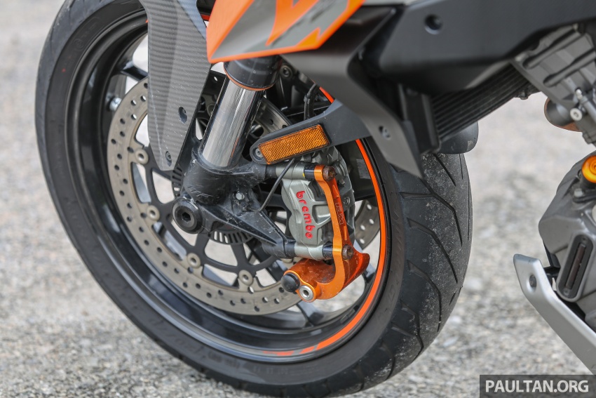 REVIEW: 2017 KTM 1290 Super Duke GT – so, what’s a nice bike like you doing with an engine like this? 635800