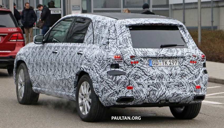 SPIED: Next Mercedes-Benz GLE spotted, with interior 628566