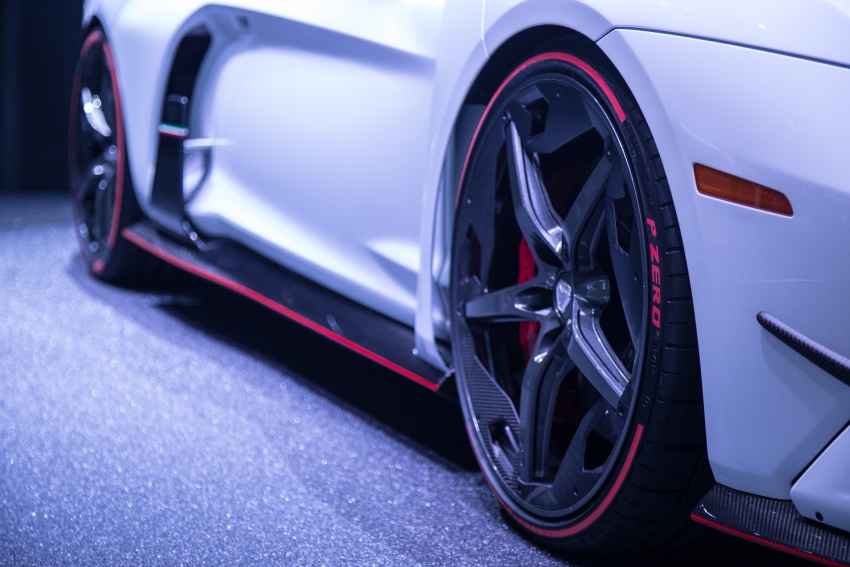 Pirelli reveals coloured and smart tyres at Geneva 627922