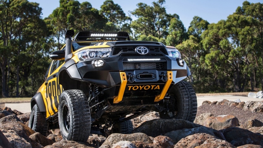 Toyota Hilux Tonka Concept – king of the sandpit 637312