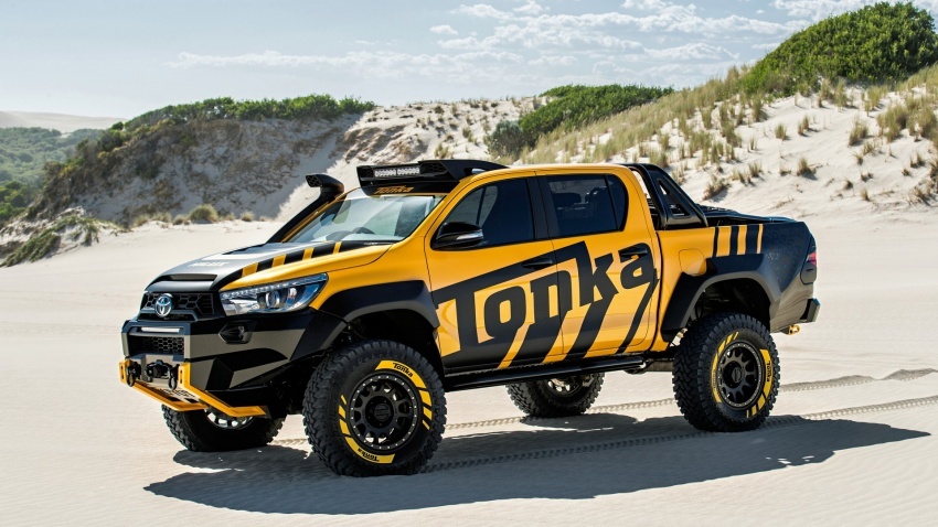 Toyota Hilux Tonka Concept – raja di padang pasir 637428