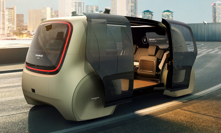 Volkswagen Sedric – going the fully autonomous route 625086