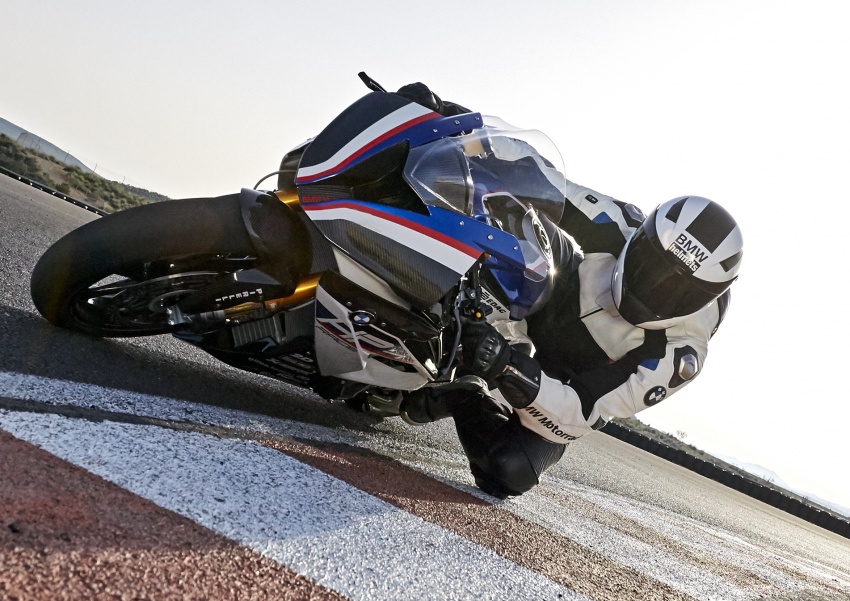 2017 BMW Motorrad HP4 Race racing motorcycle released – limited edition of only 750, worldwide 647901
