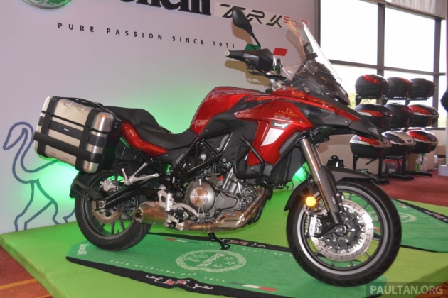 Benelli Malaysia lancarkan motosikal jelajah TRK 502 dari RM30,621 dan model sports 302R pada RM23,201