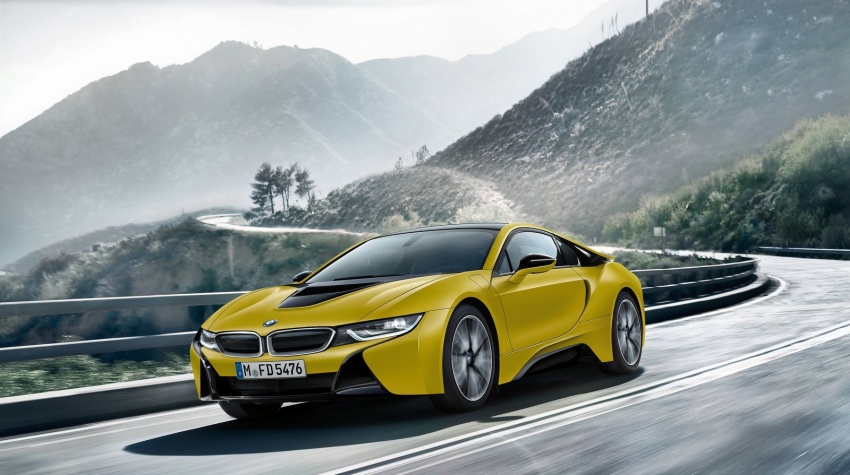 BMW i8 Protonic Frozen Yellow special edition in Sept 643423