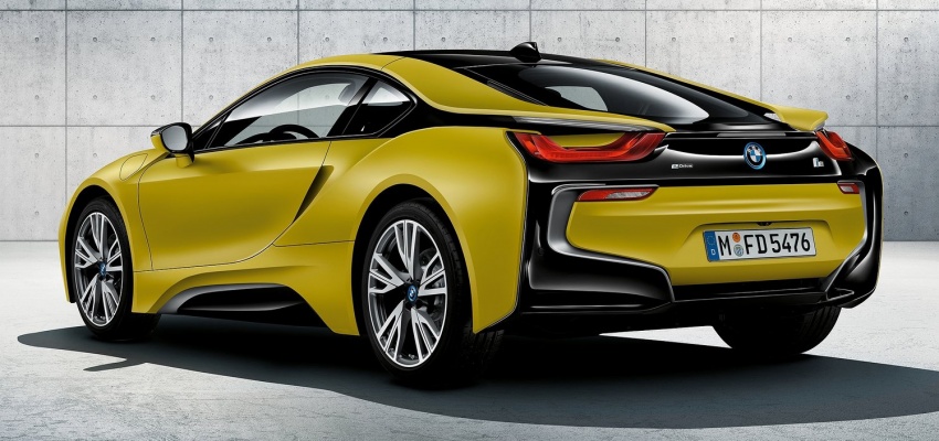 BMW i8 Protonic Frozen Yellow special edition in Sept 643430