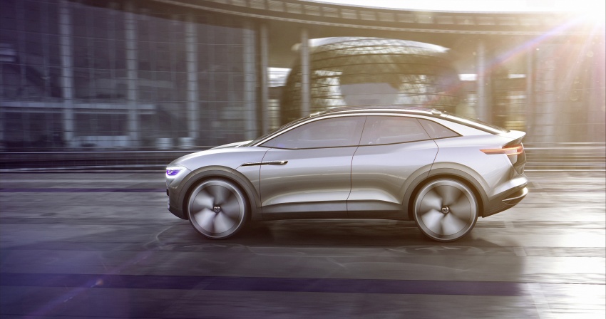 Volkswagen I.D. Crozz – coupe/SUV crossover EV debuts with 306 PS, all-wheel drive, 500 km range 647138