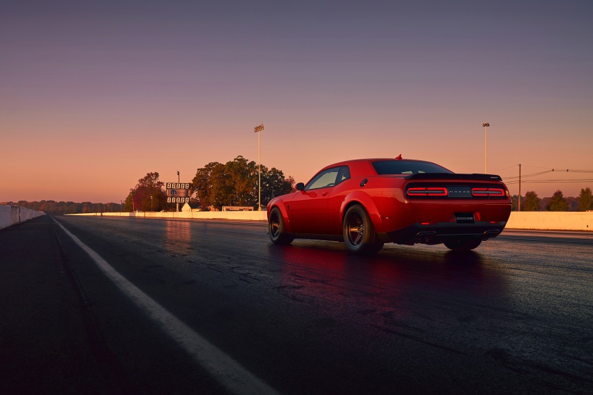 Dodge Challenger SRT Demon – world’s quickest production car with 840 hp, 0-100 km/h in 2.3 secs 643908