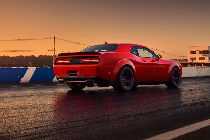 Dodge Challenger SRT Demon – world’s quickest production car with 840 hp, 0-100 km/h in 2.3 secs 643915