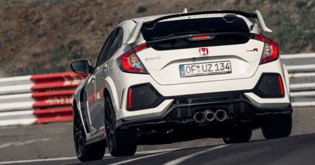 Honda Civic Type R – why does it have three tailpipes?