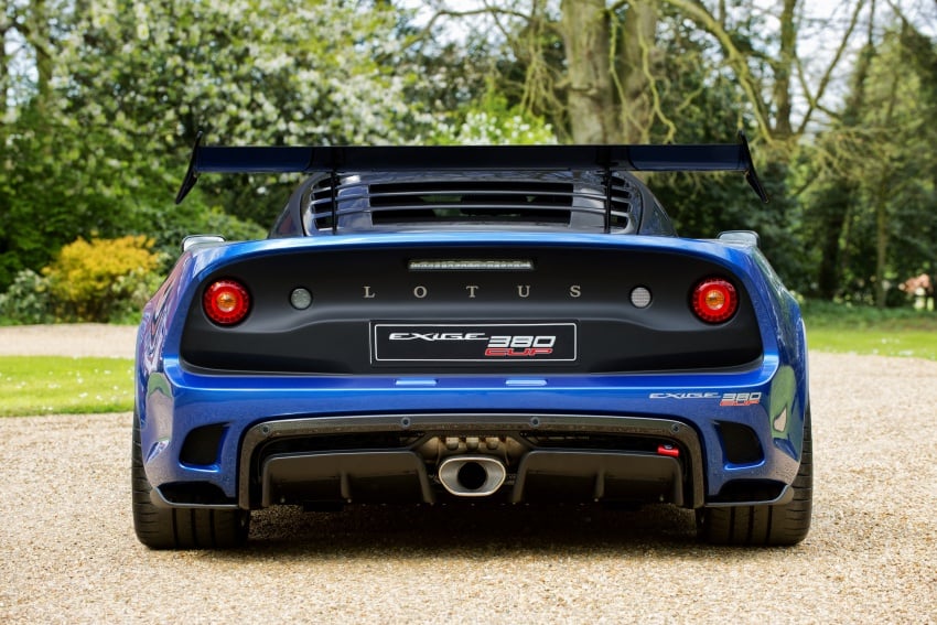 Lotus Exige Cup 380 – 53 kg lighter, limited to 60 units 649681