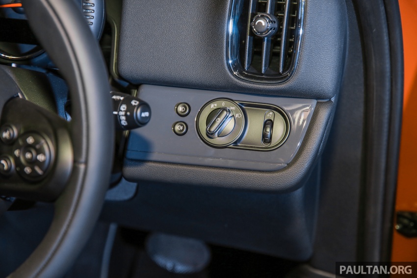 MINI Cooper Countryman F60 dilancarkan – dua varian, enjin 1.5L dan 2.0L turbocaj, harga dari RM240k 645834